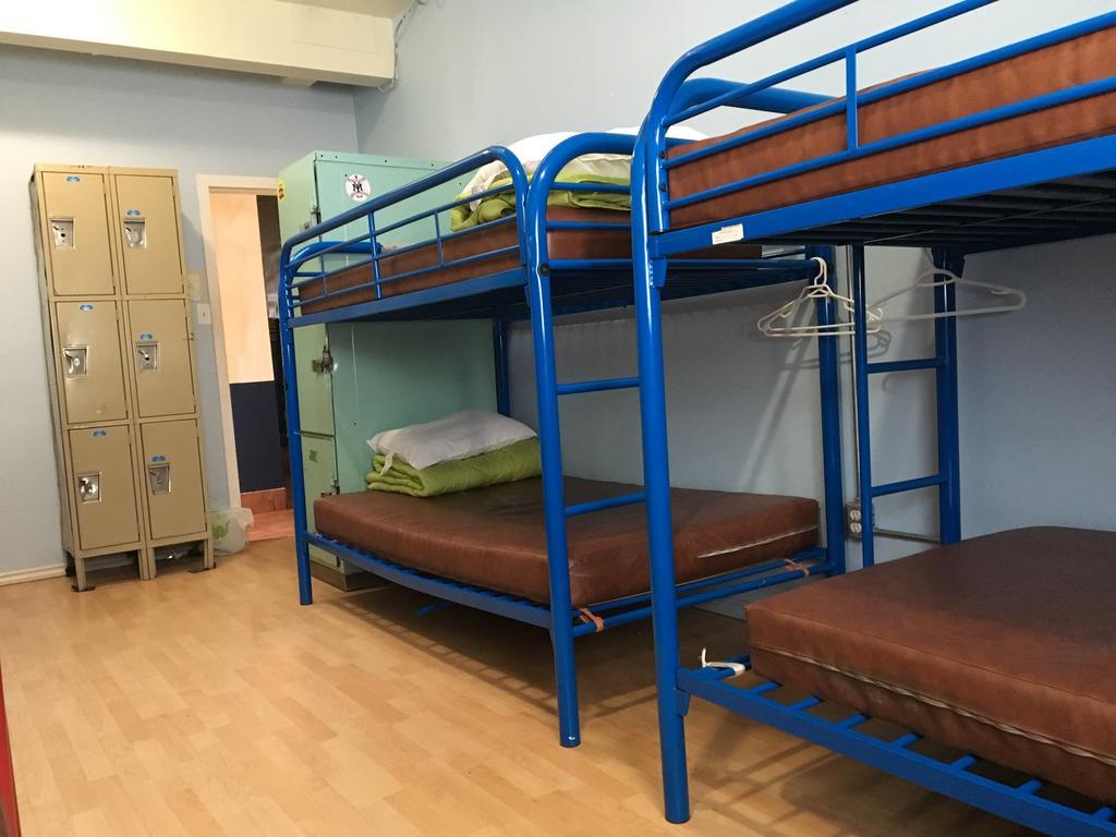 Turtle Hostel 維多利亞 外观 照片