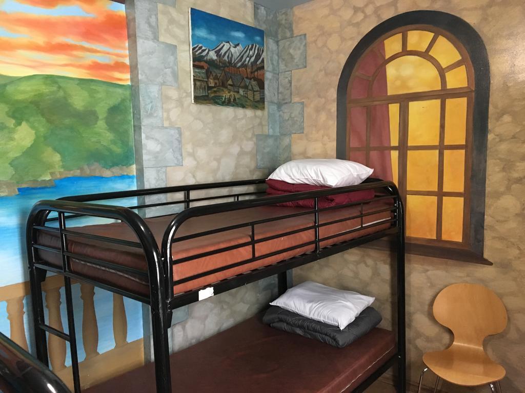 Turtle Hostel 維多利亞 外观 照片