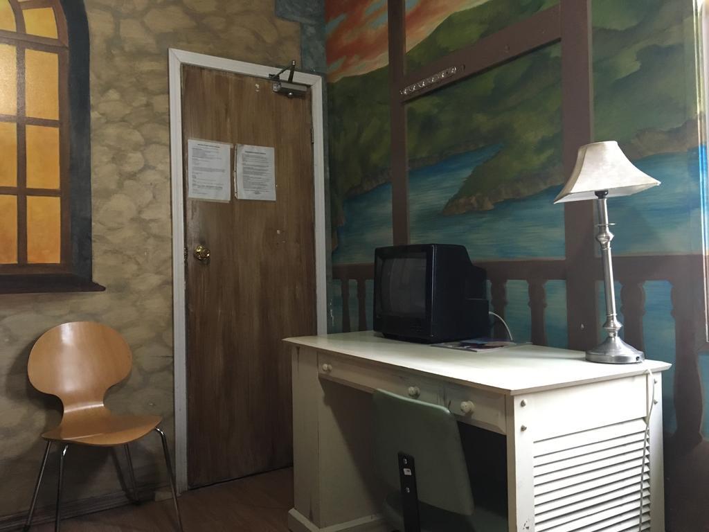 Turtle Hostel 維多利亞 外观 照片